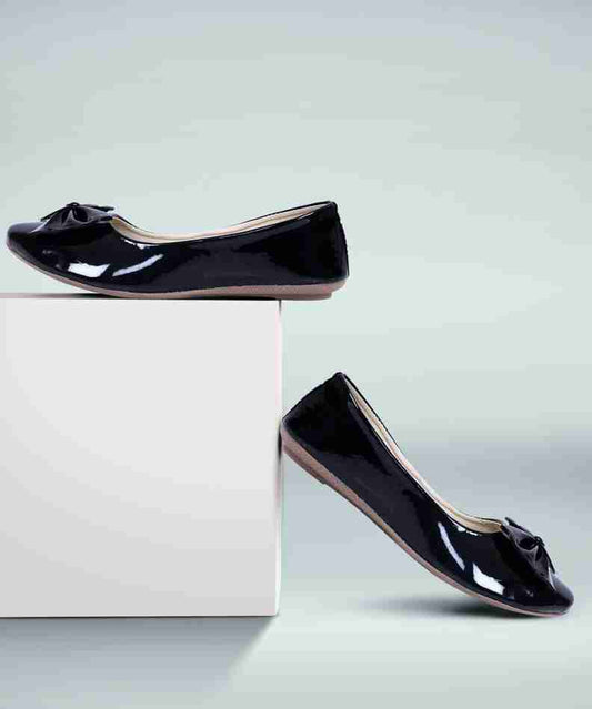 Velozi Women's Black Patent Bow Ballerina Flats